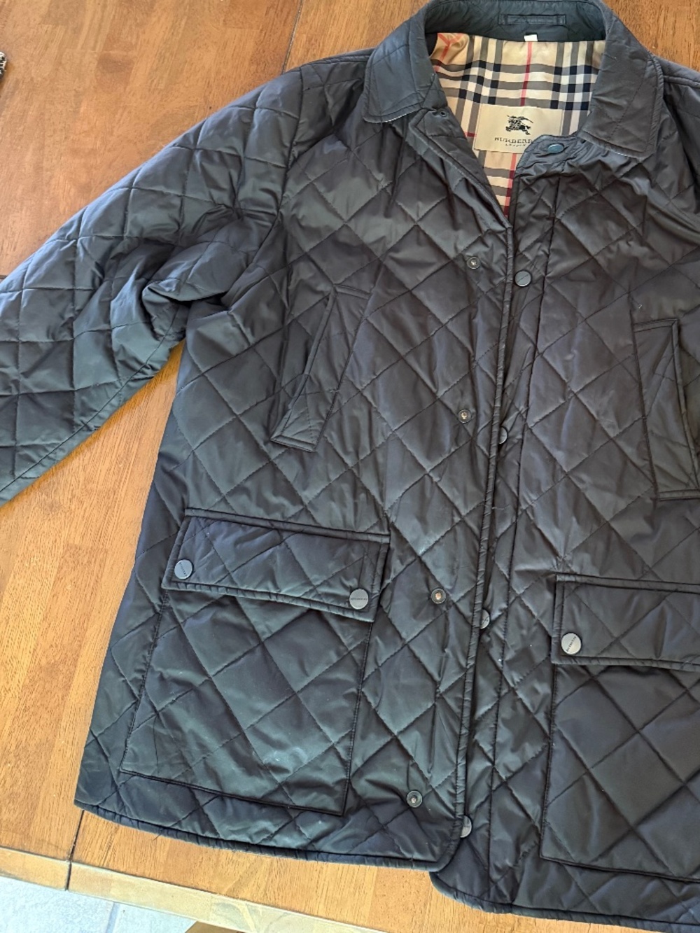 Burberry women’s quilted jacket